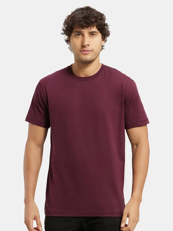 Signature Minimal Logo T-Shirt